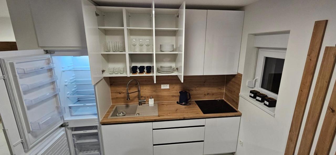 Superior Apartment Lisinski - Private Parking - 2 & 3 Bedroom Zagreb Luaran gambar